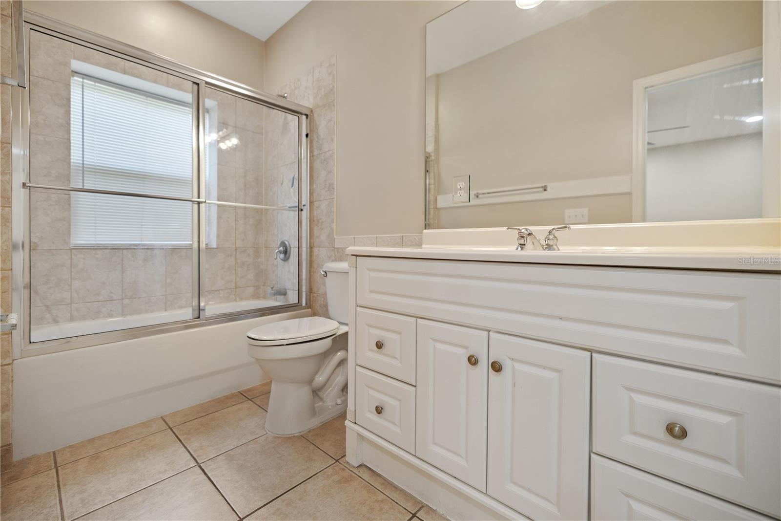 609 E Orange St #609 Property Photo 17