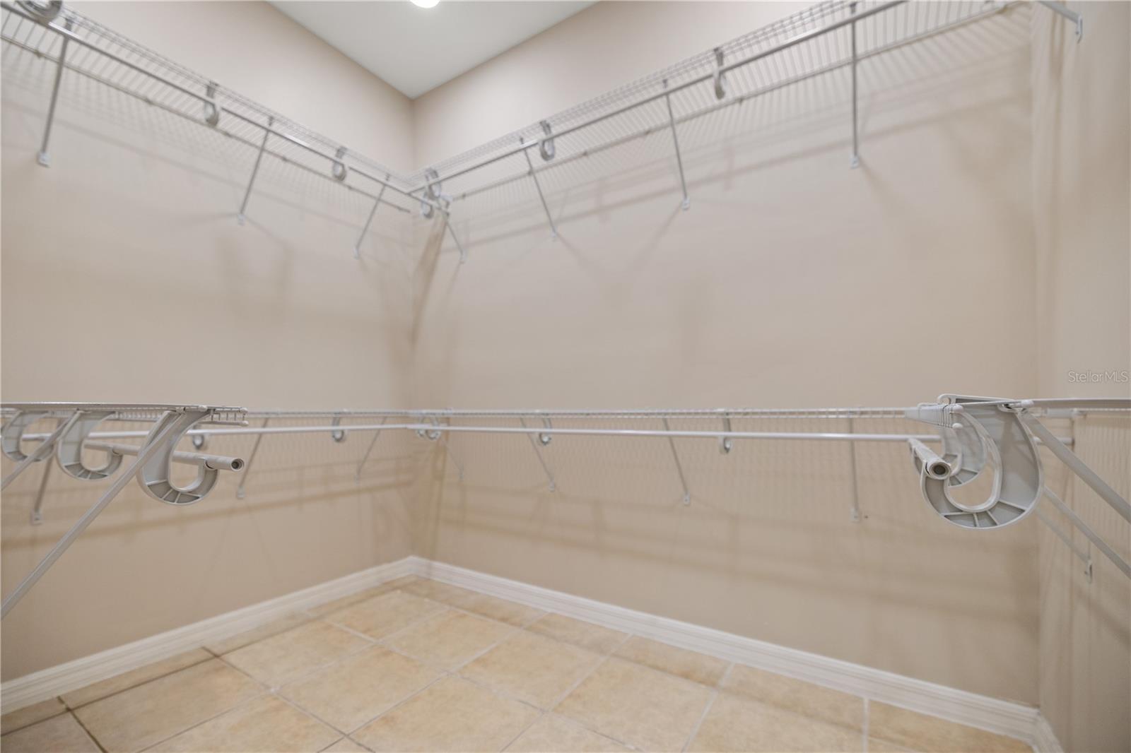 609 E Orange St #609 Property Photo 18