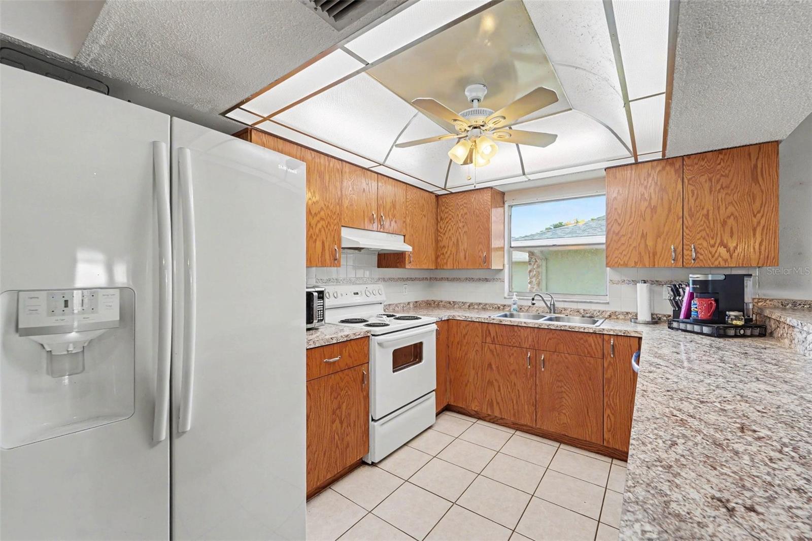 11022 Salt Tree Dr Property Photo 6