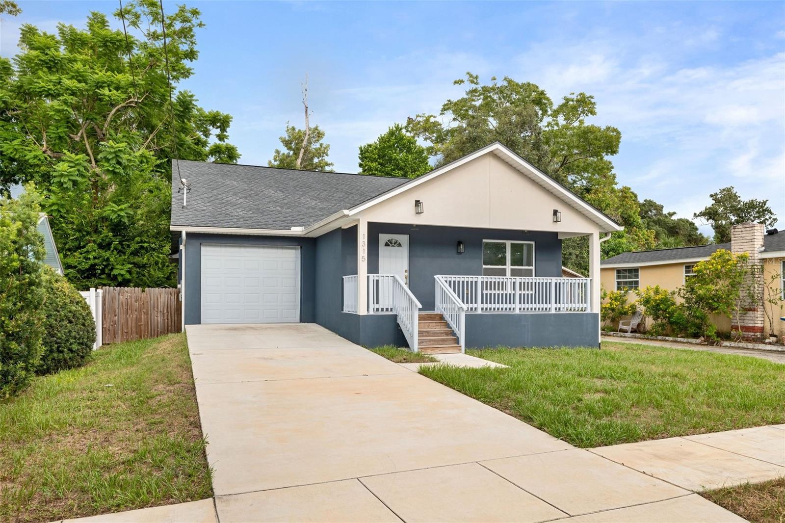 1315 Tioga Ave Property Photo 2