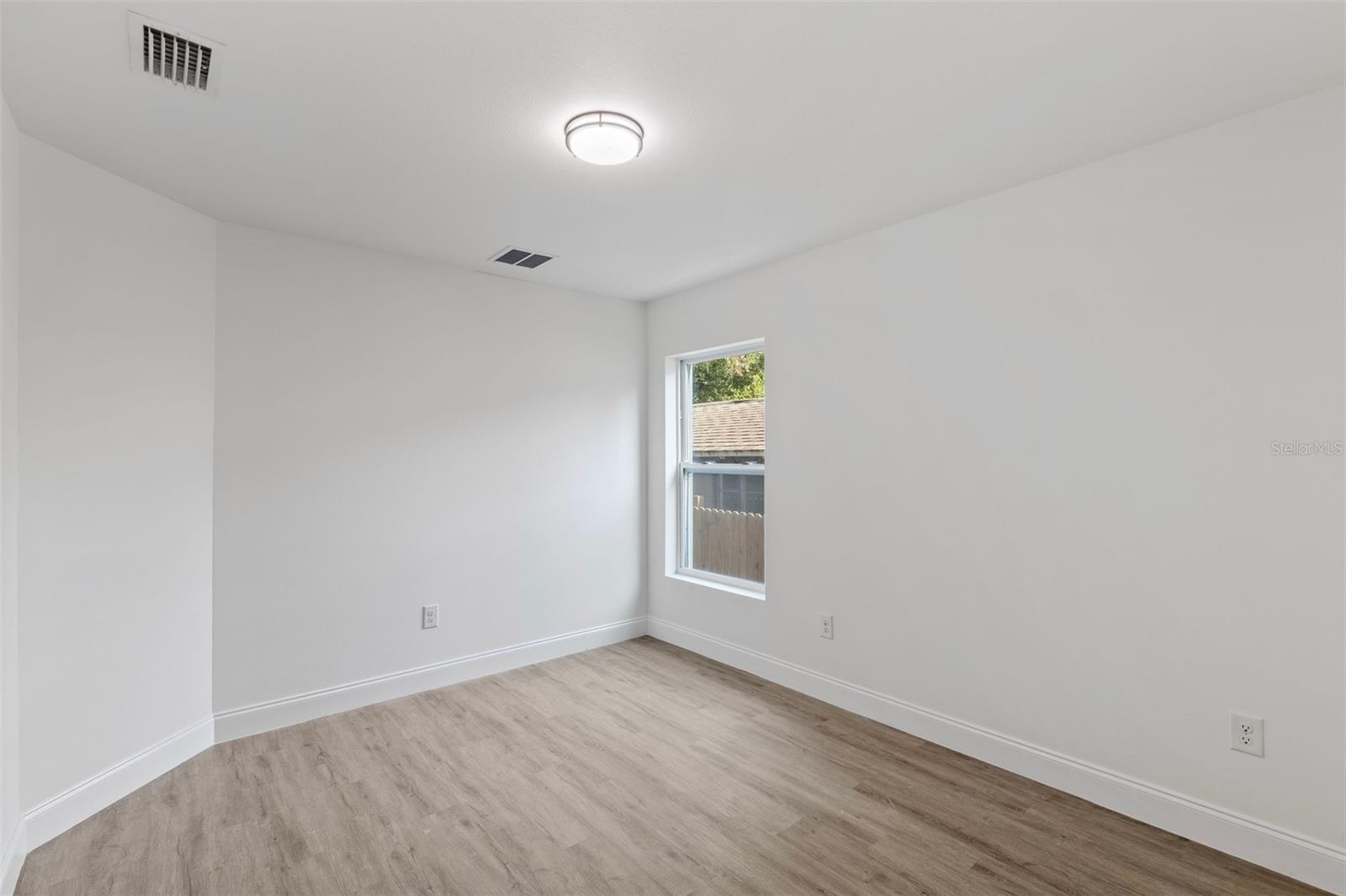 1315 Tioga Ave Property Photo 14