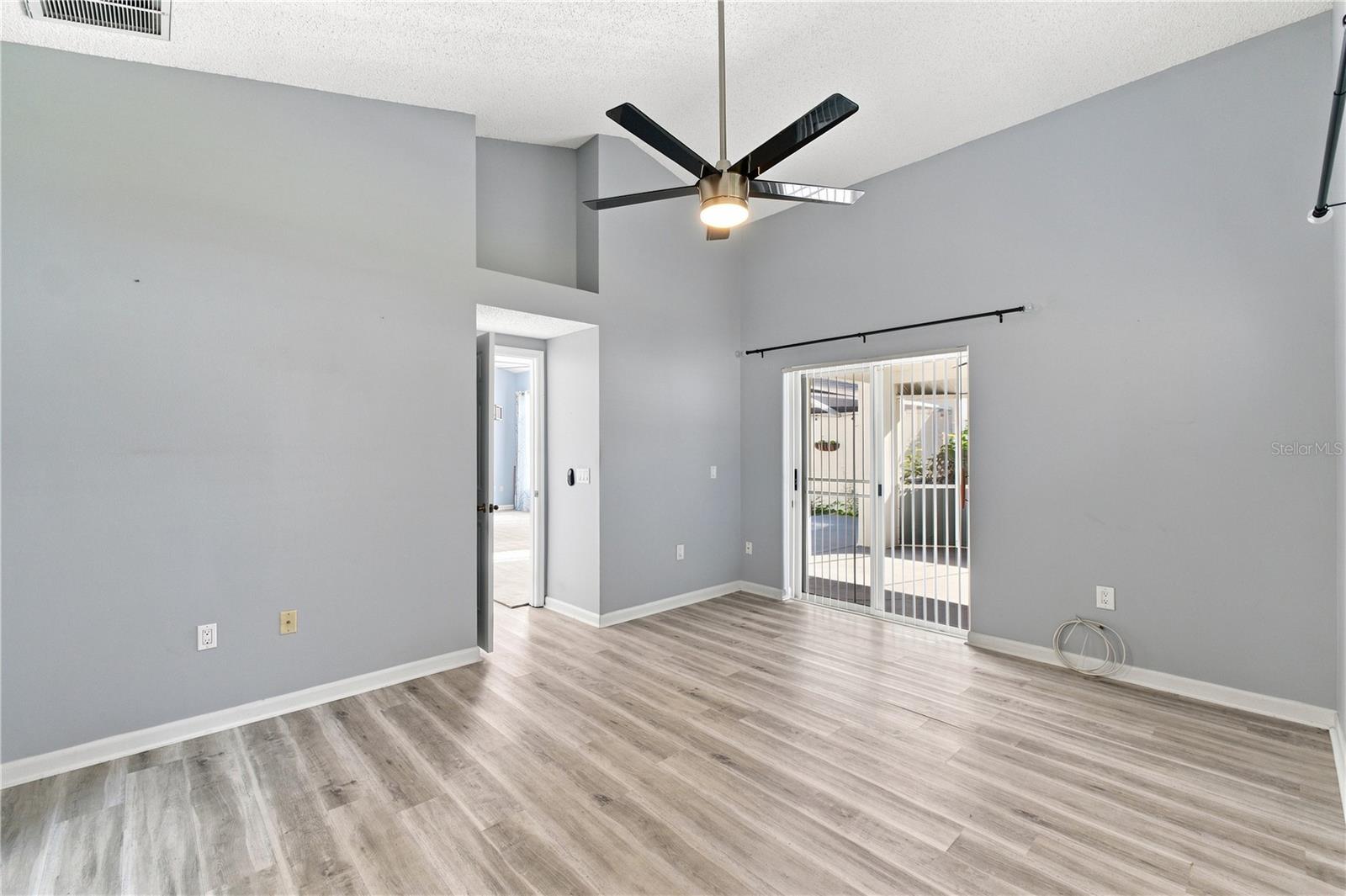 11008 Casa Grande Cir Property Photo 7