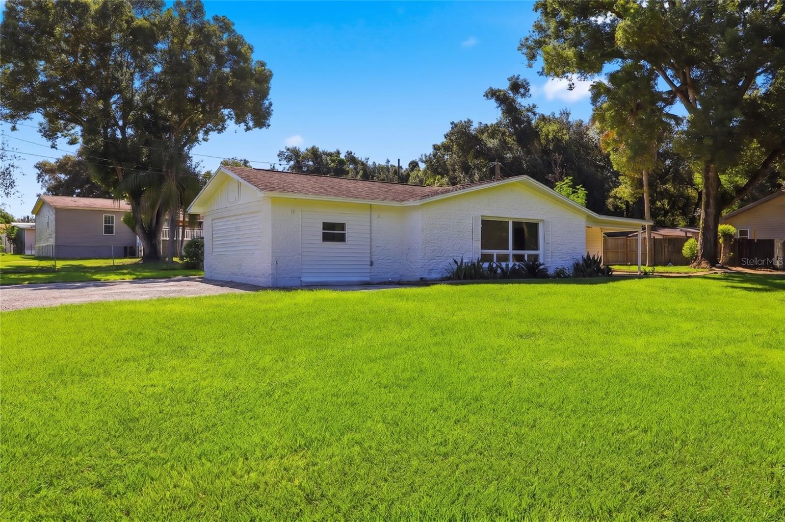39250 Miramar Dr Property Photo 5