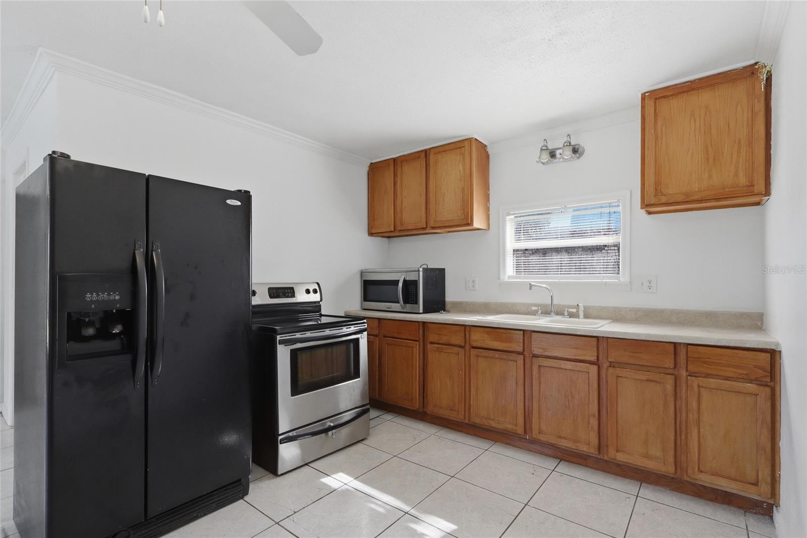 39250 Miramar Dr Property Photo 13