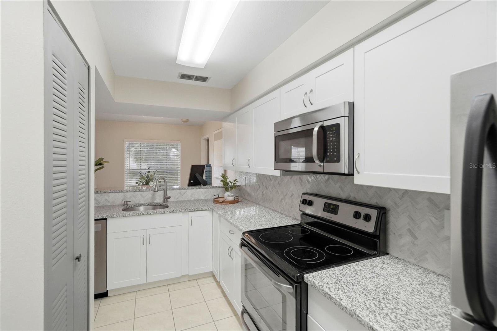 3004 Bonaventure Cir #204 Property Photo 15