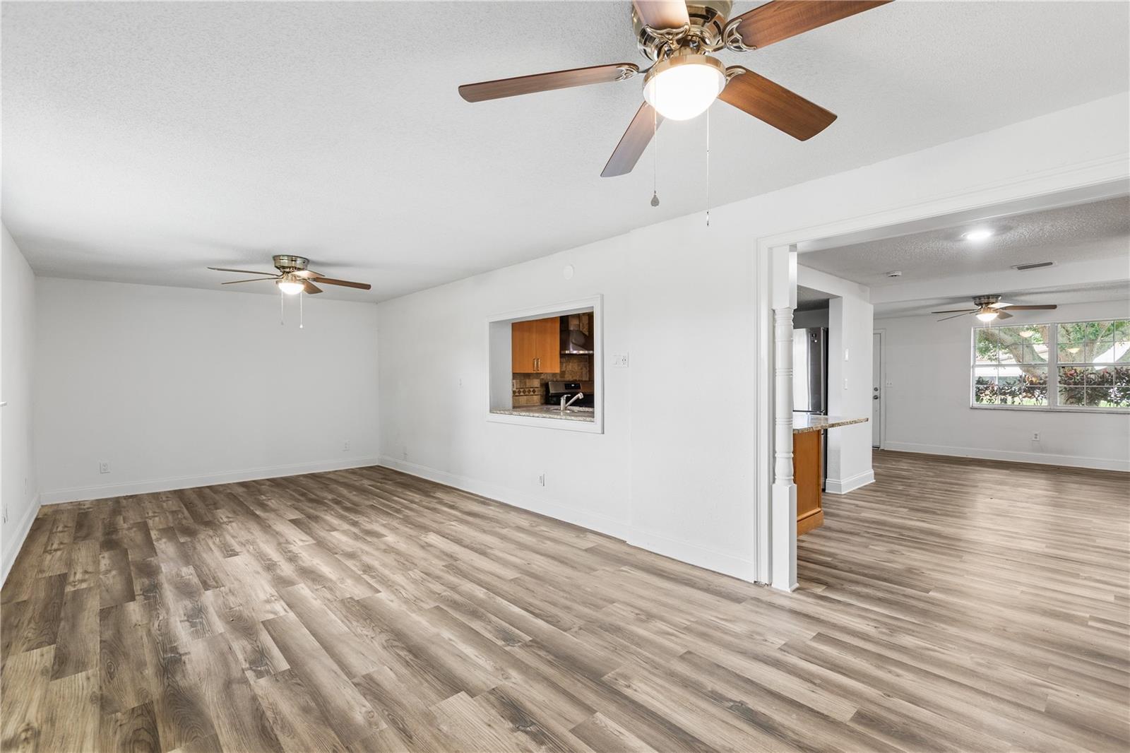 3308 Bainbridge Dr Property Photo 14