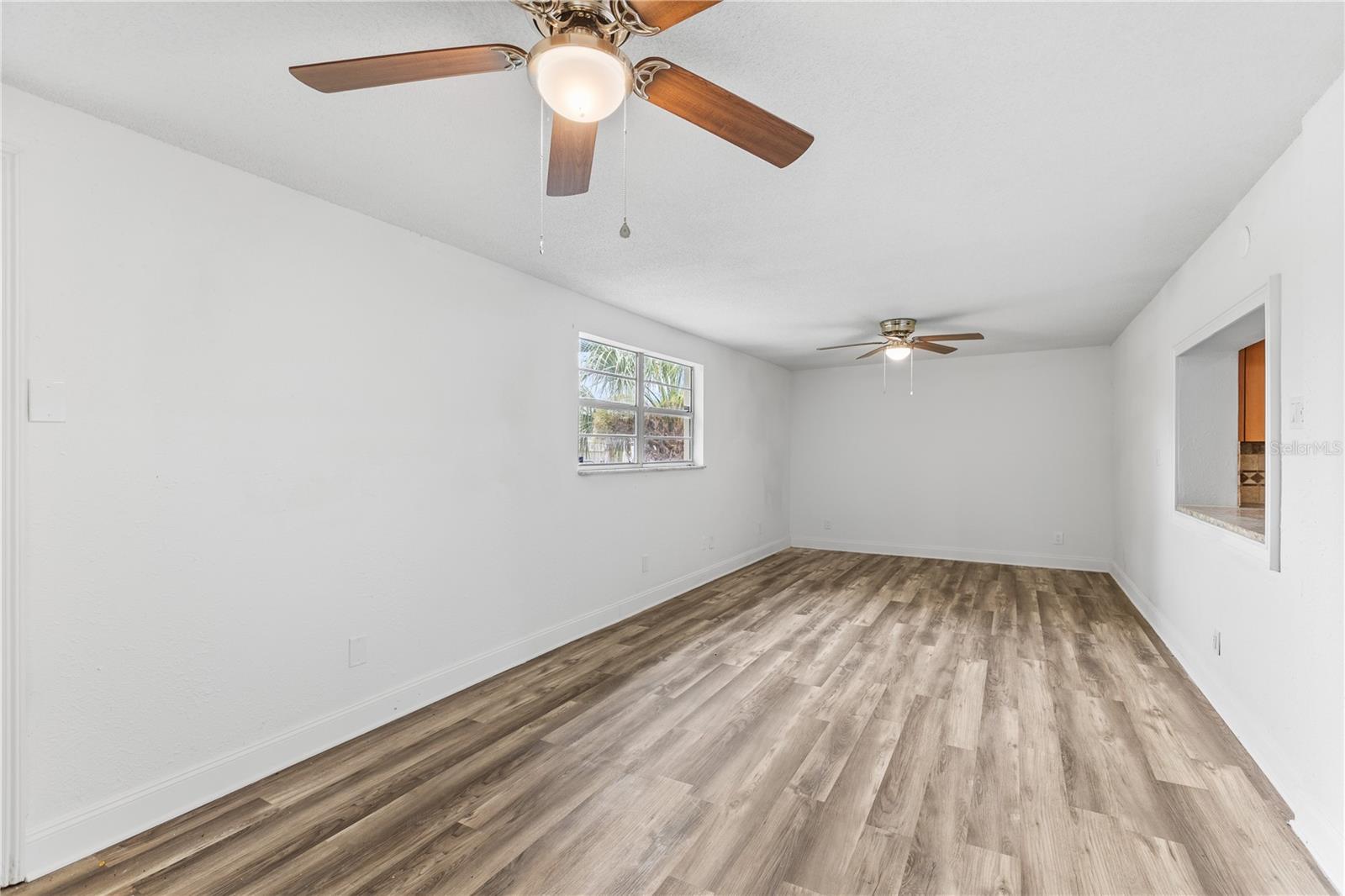 3308 Bainbridge Dr Property Photo 15