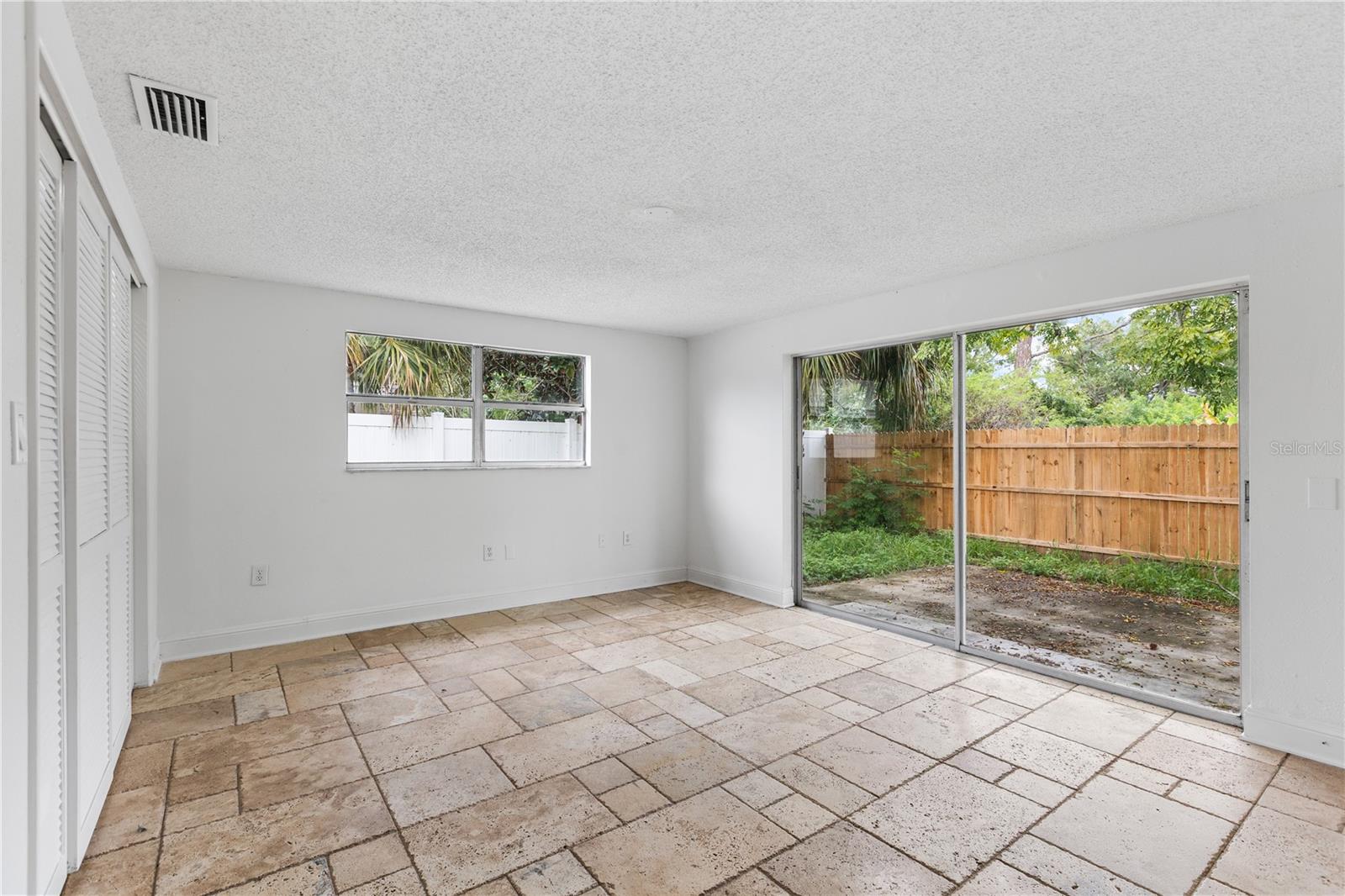 3308 Bainbridge Dr Property Photo 28