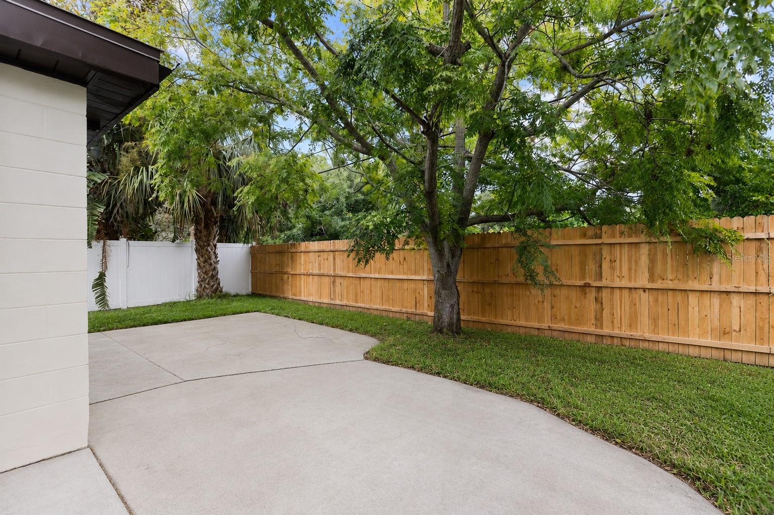 3308 Bainbridge Dr Property Photo 32