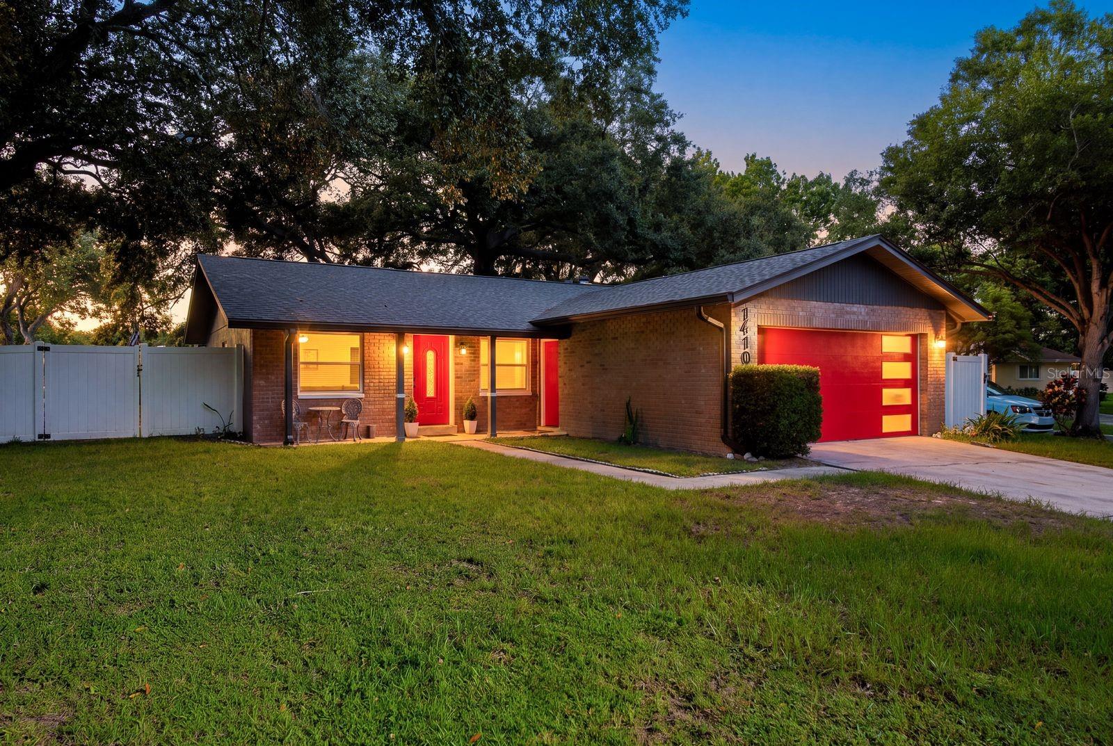 1410 Vale Ct Property Photo 1