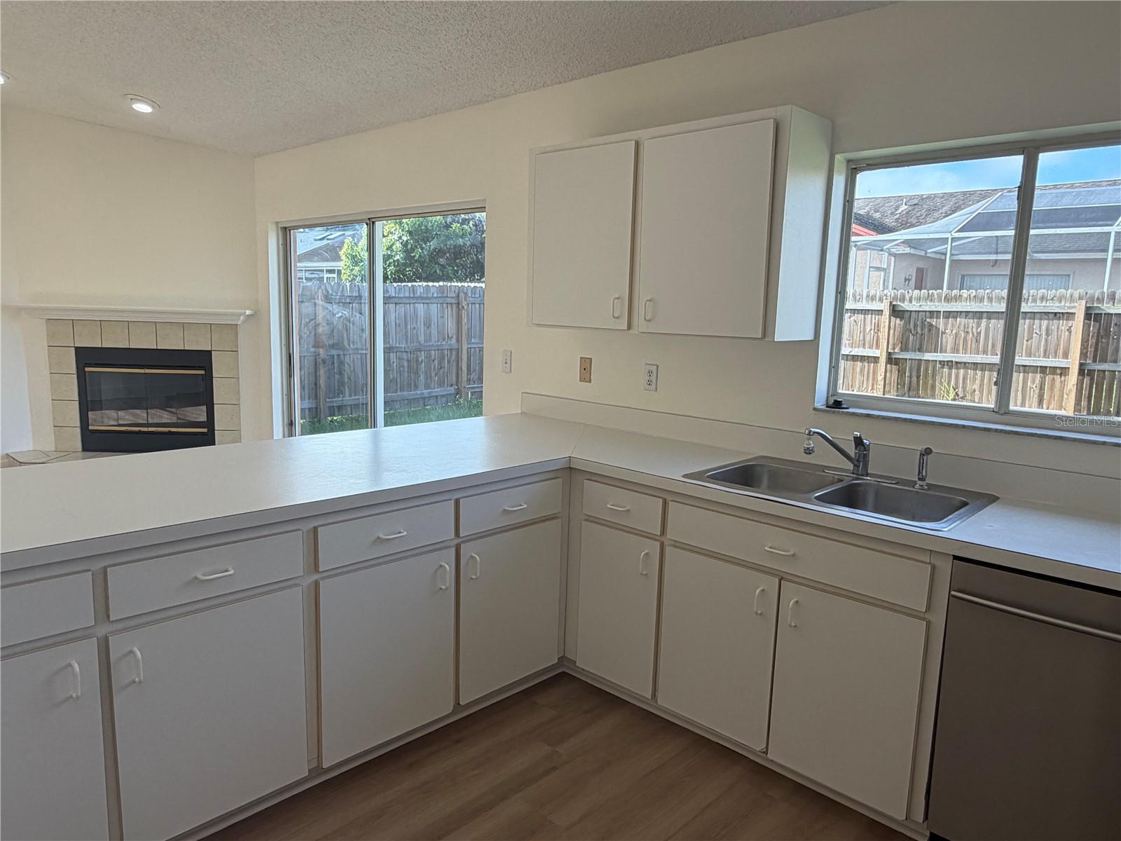 1518 Storington Ave Property Photo 12