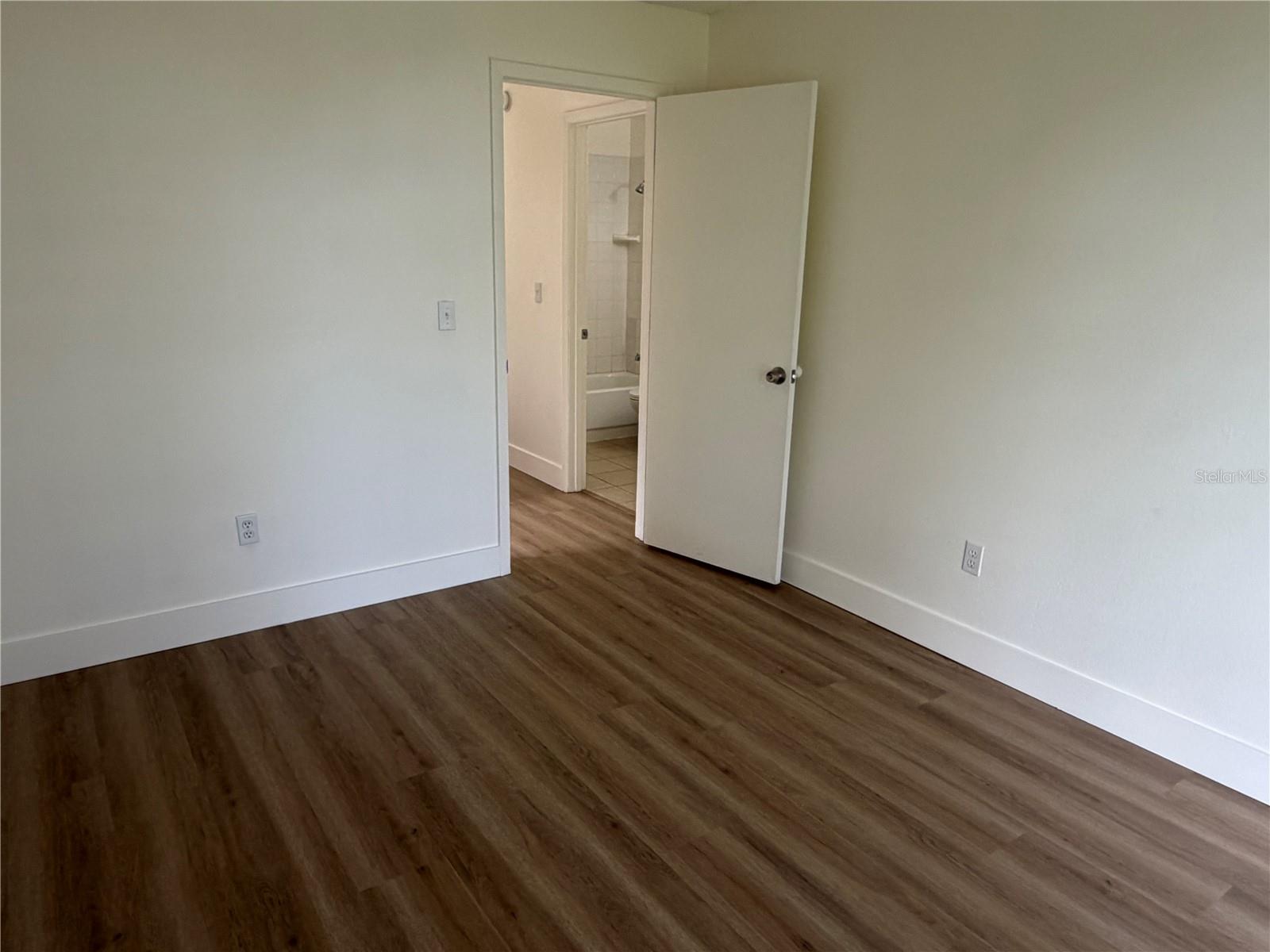 1518 Storington Ave Property Photo 23