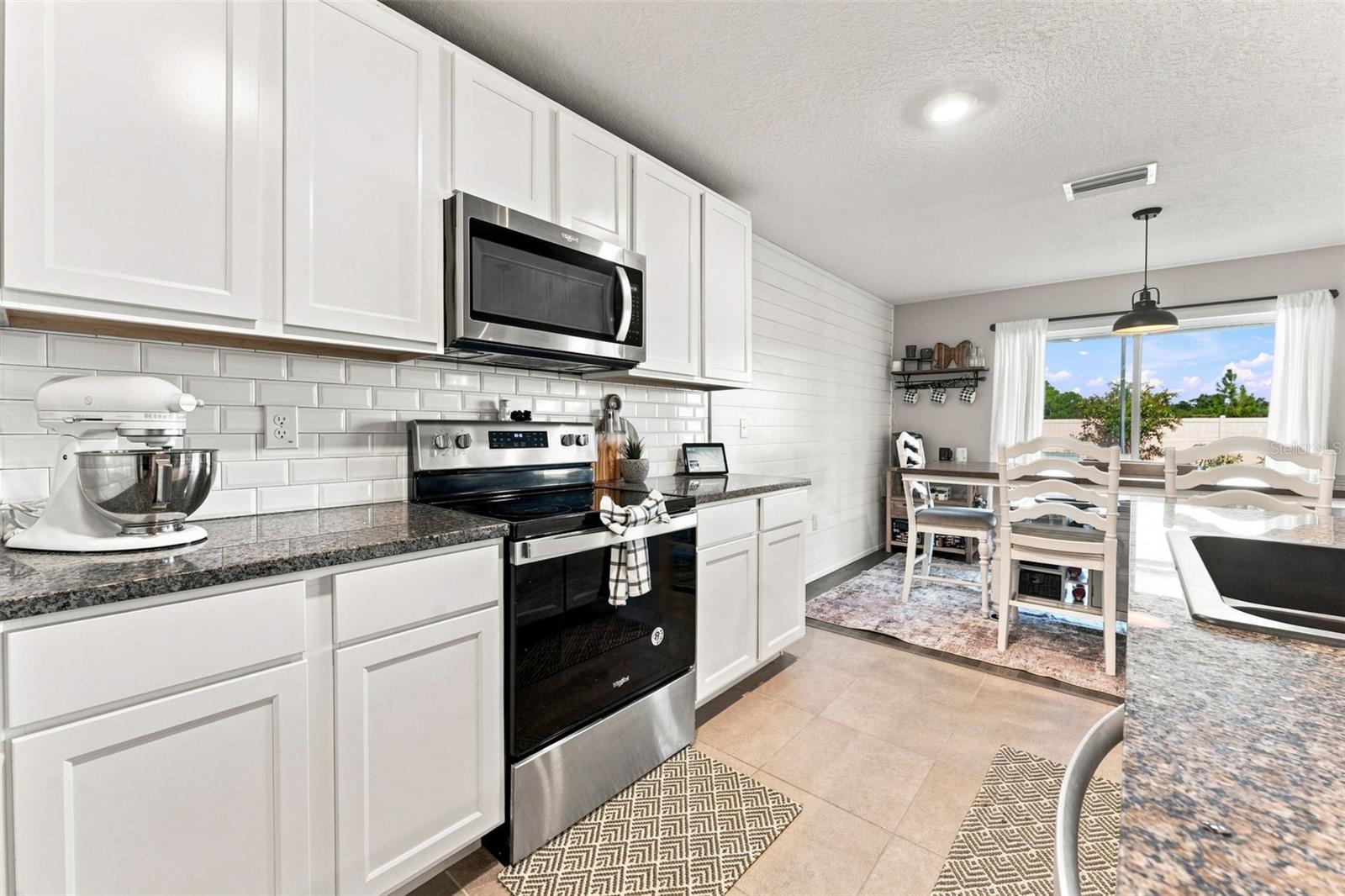 7951 Sail Clover Ln Property Photo 11