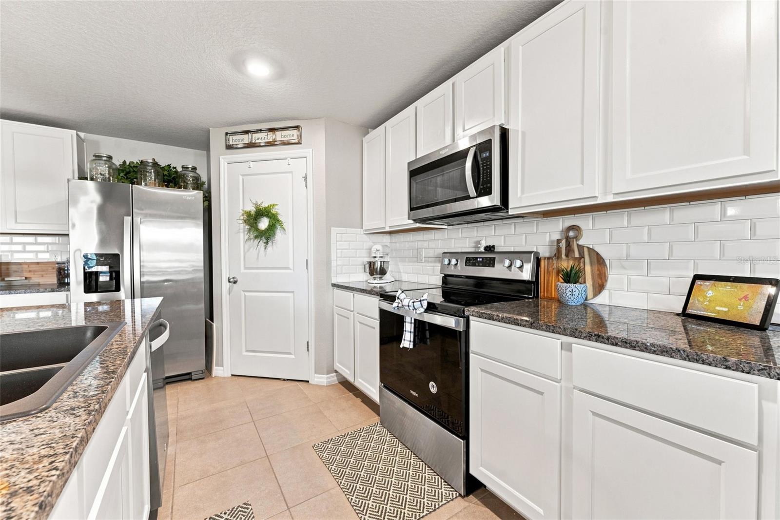 7951 Sail Clover Ln Property Photo 12