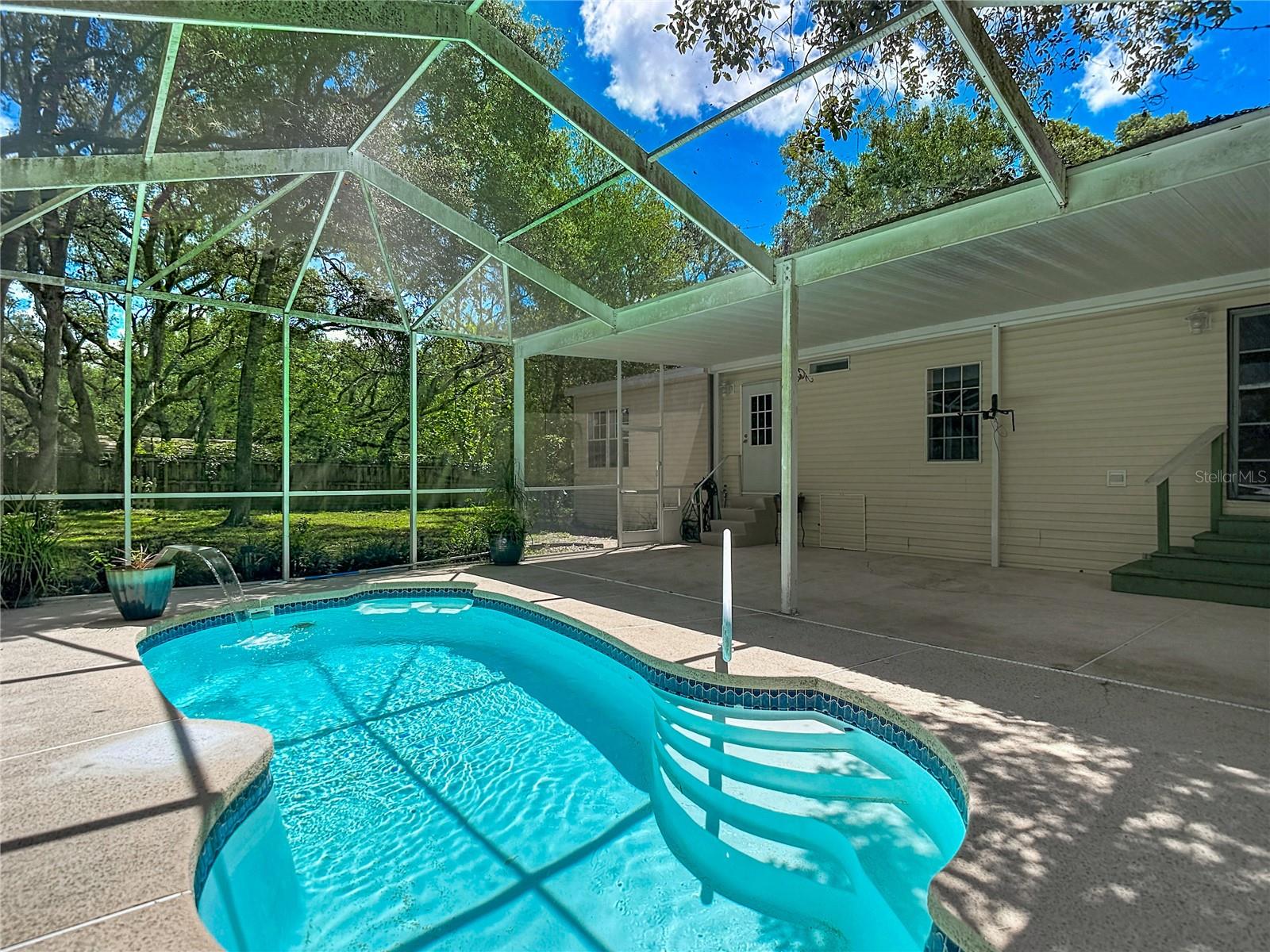 17235 Carlesimo Ave Property Photo 40
