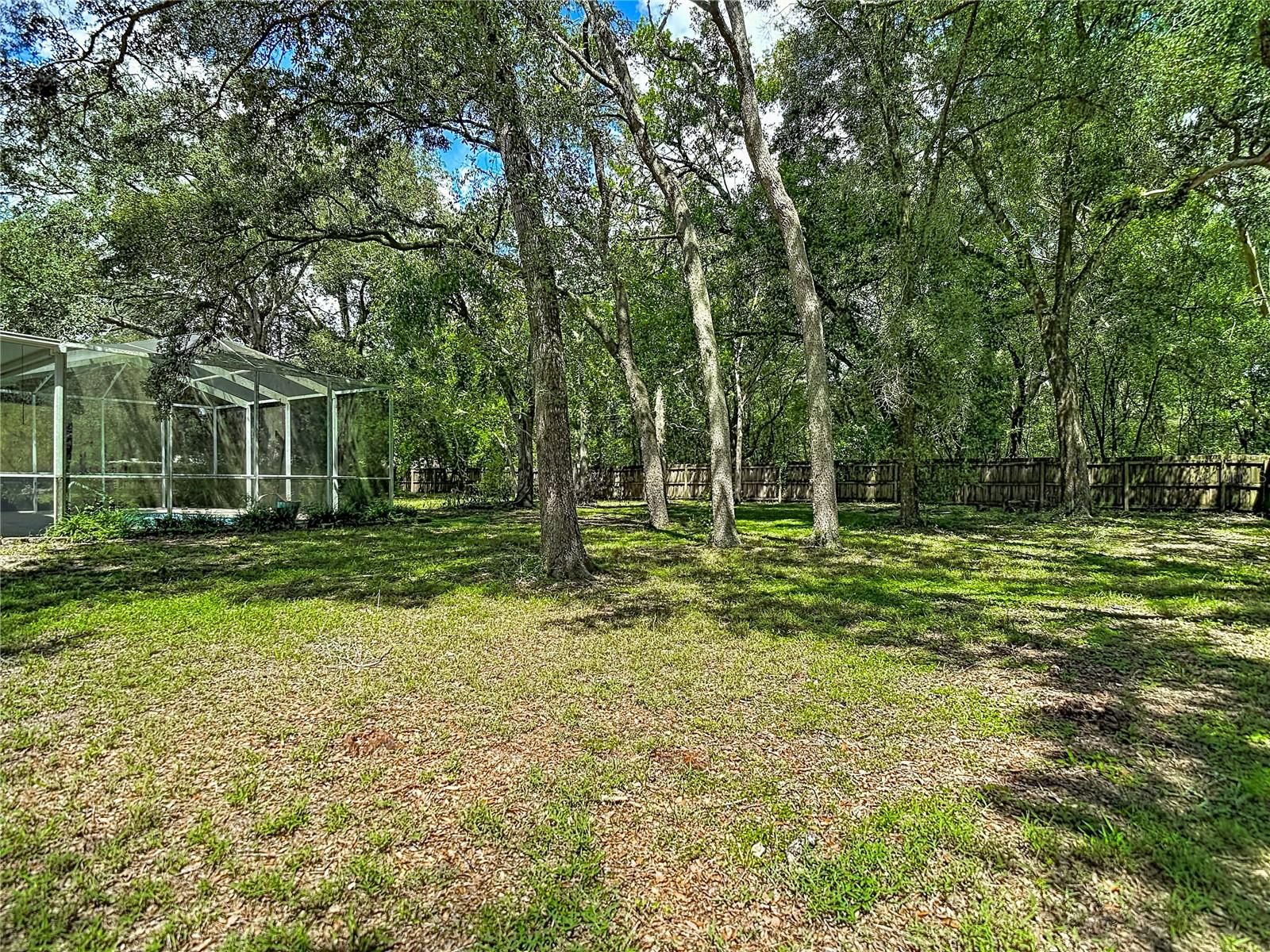 17235 Carlesimo Ave Property Photo 46