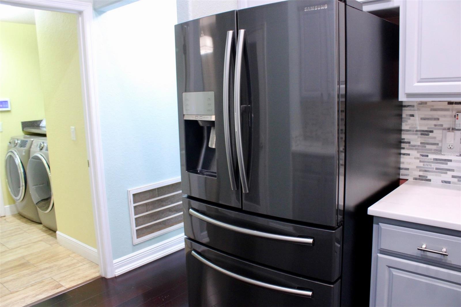 1555 Blue Sky Blvd Property Photo 7