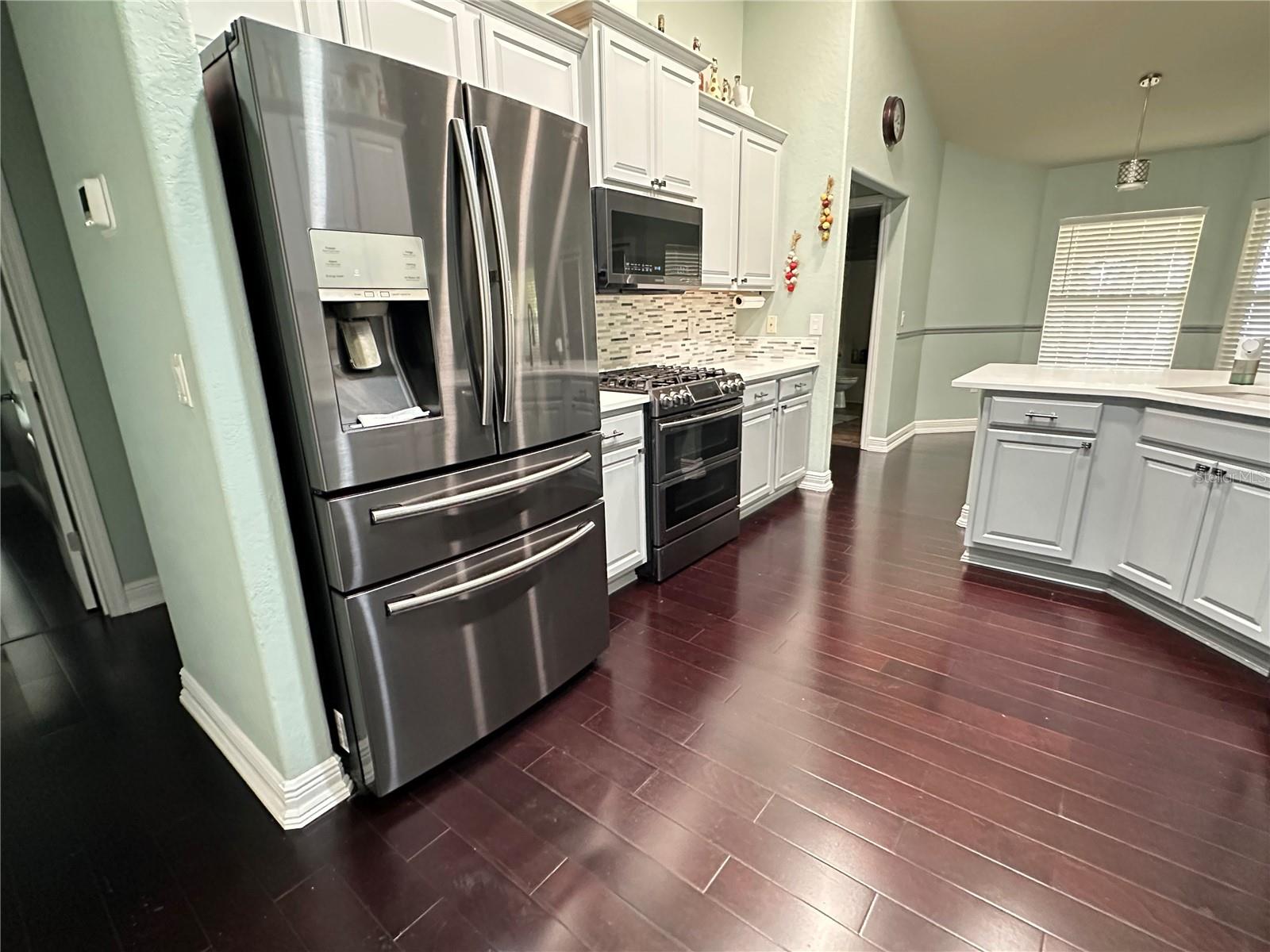 1555 Blue Sky Blvd Property Photo 8