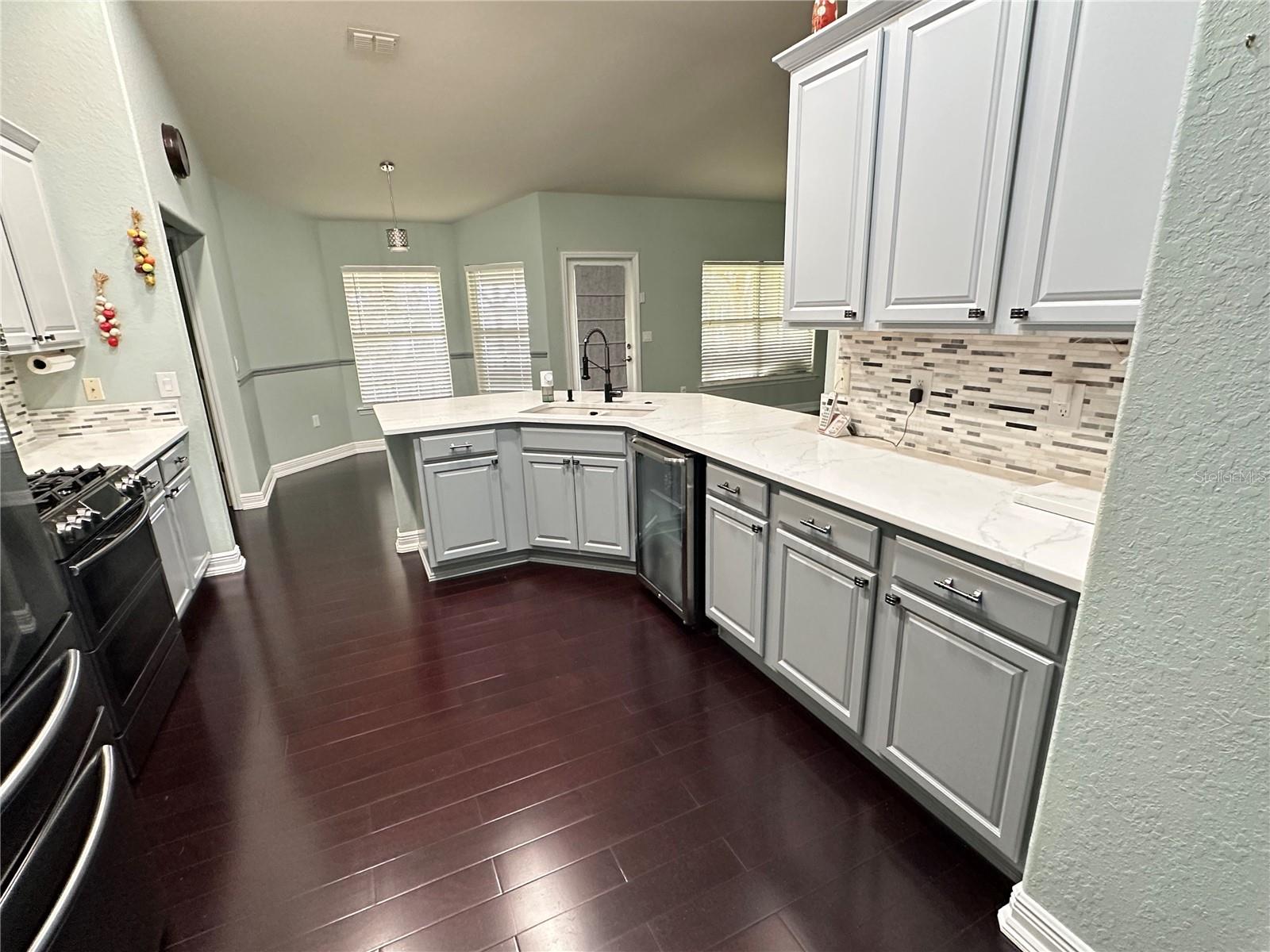 1555 Blue Sky Blvd Property Photo 11
