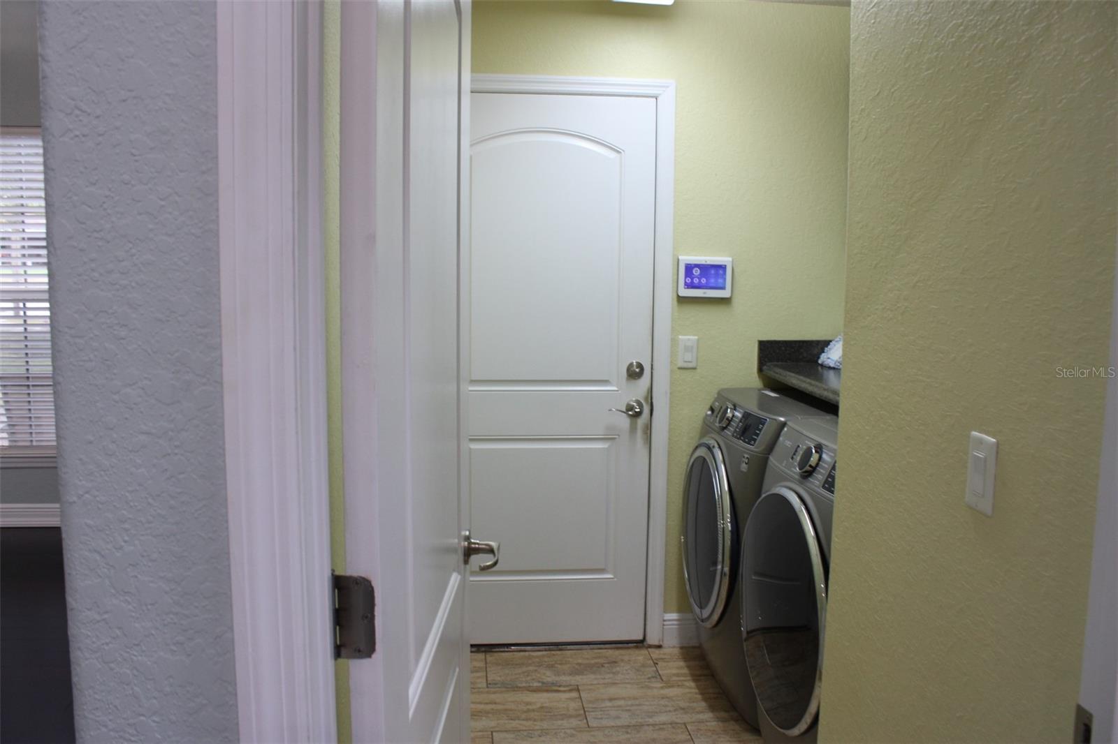 1555 Blue Sky Blvd Property Photo 15