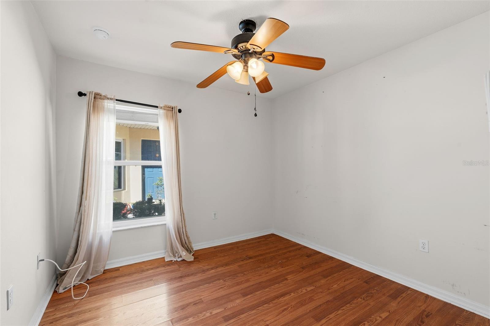 566 Vineyard Way Property Photo 20