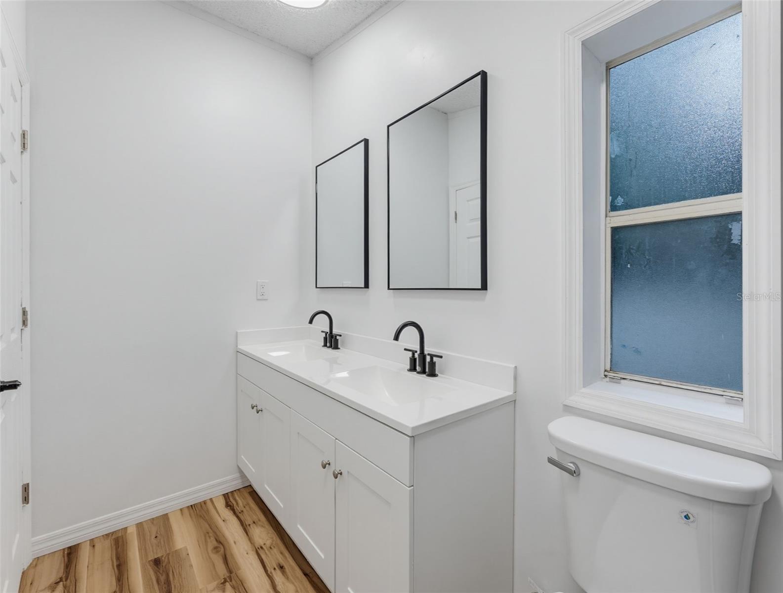 9637 Passaic Dr Property Photo 47