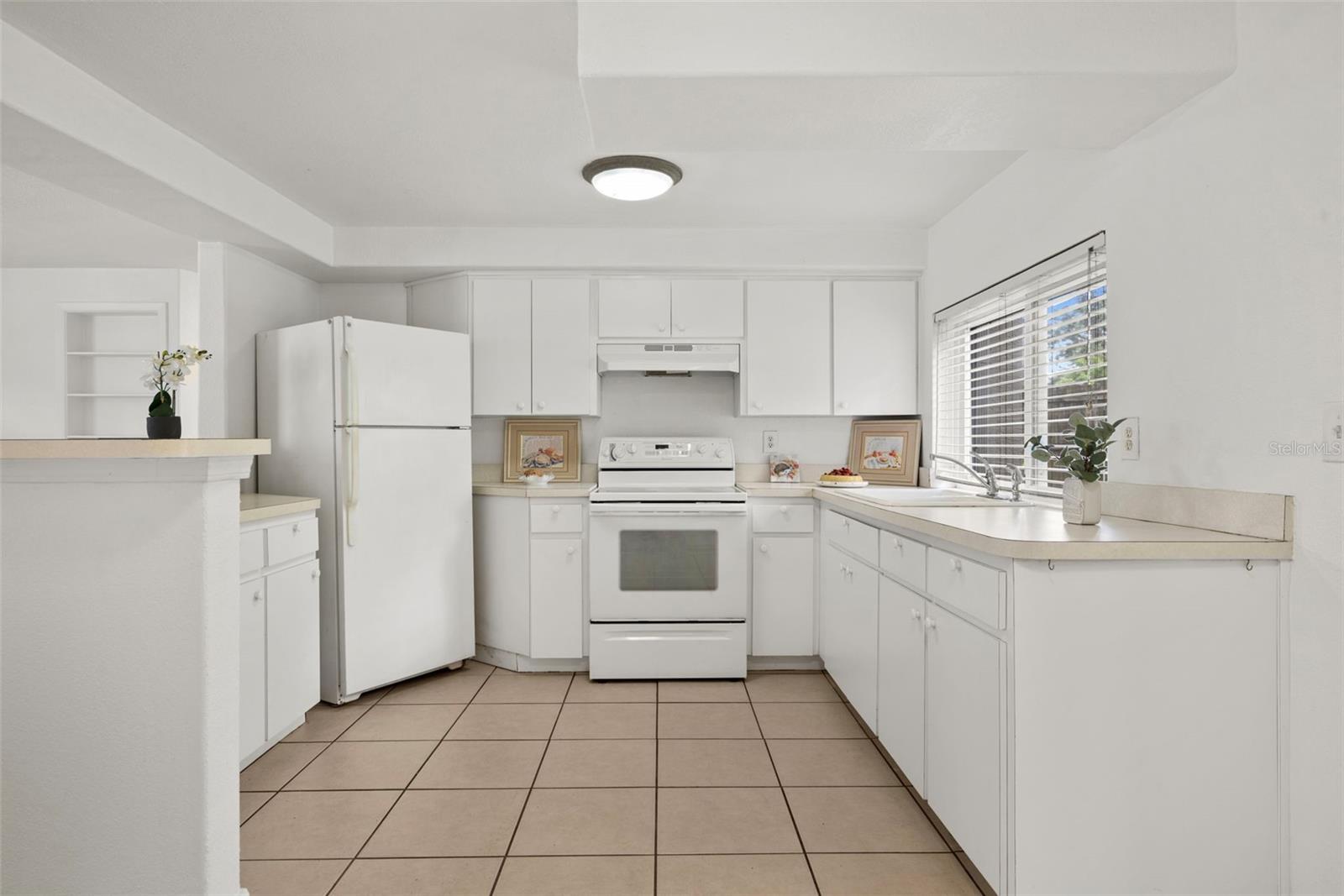 3438 Kimberly Oaks Dr Property Photo 5