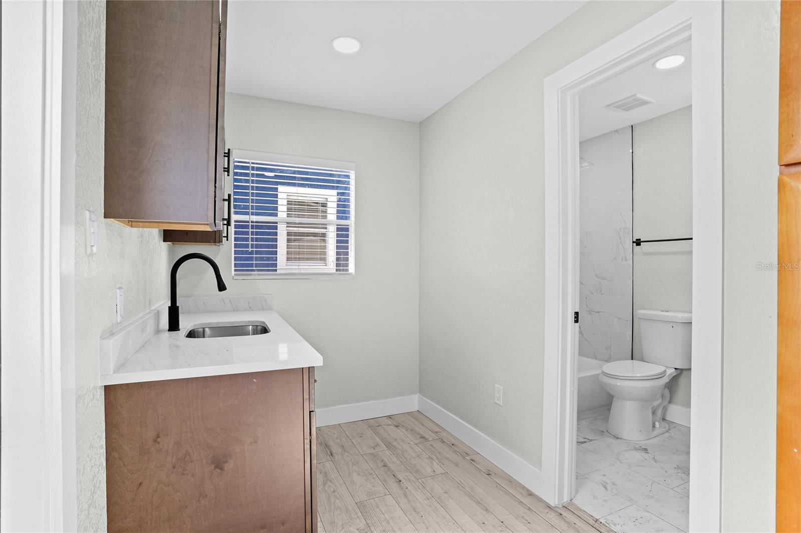 2603 W Saint Conrad St Property Photo 11