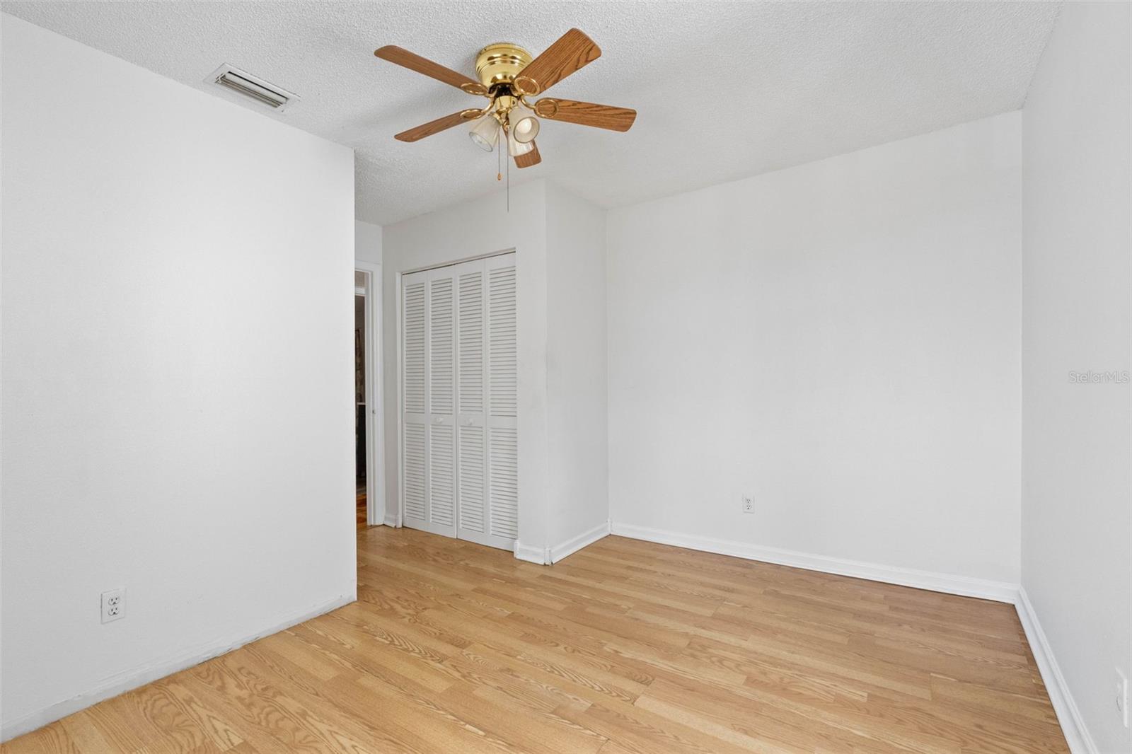 18105 1st St E Property Photo 20