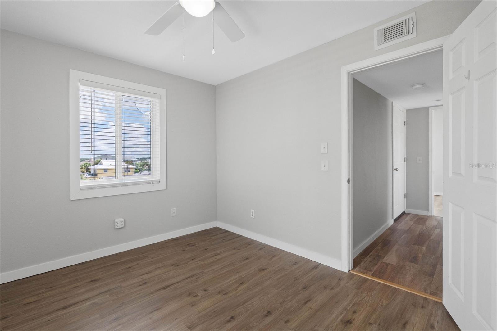 18105 1st St E Property Photo 34