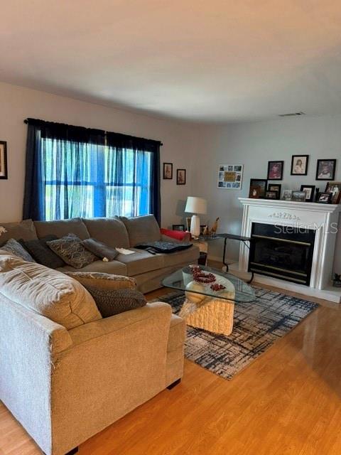 8813 E Devonshire Rd Property Photo 3