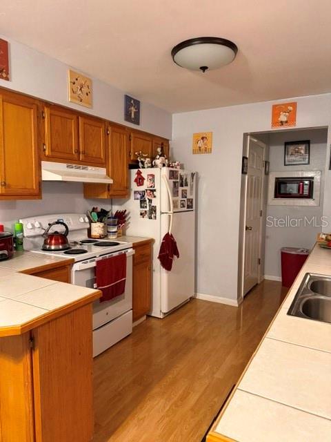 8813 E Devonshire Rd Property Photo 8