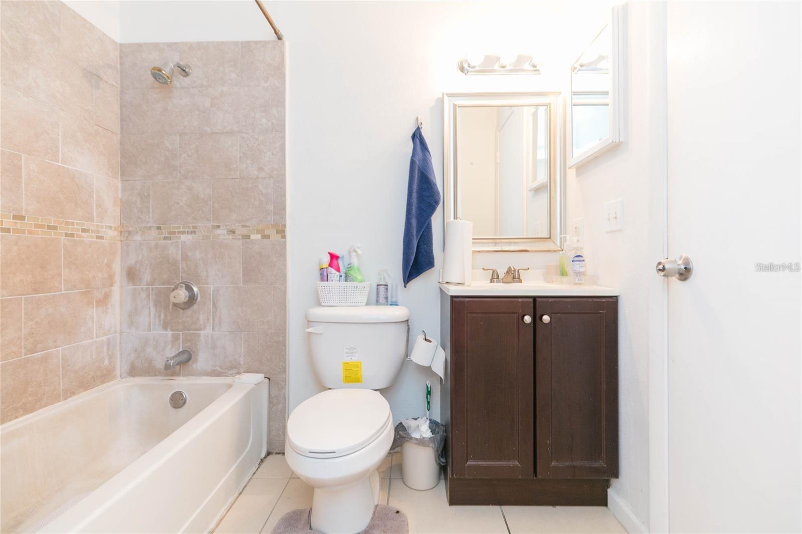 8636 Mallard Reserve Dr #201 Property Photo 4