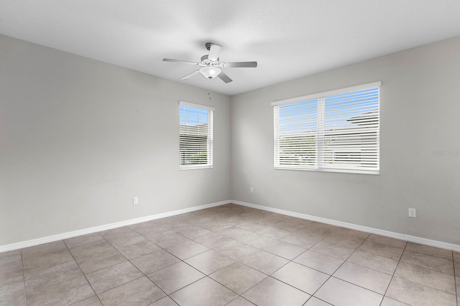 17402 Cruiser Bnd Property Photo 11