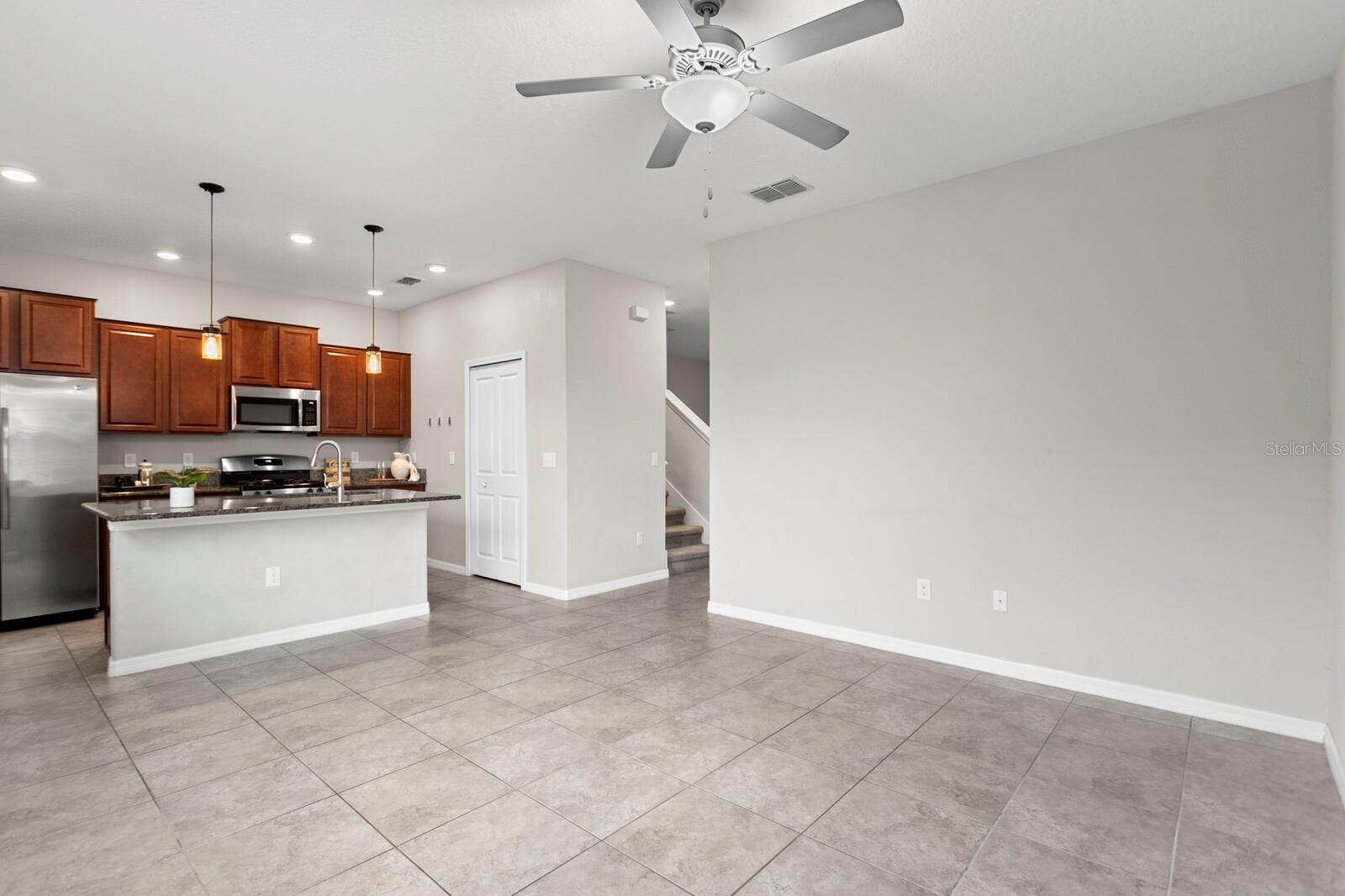 17402 Cruiser Bnd Property Photo 13