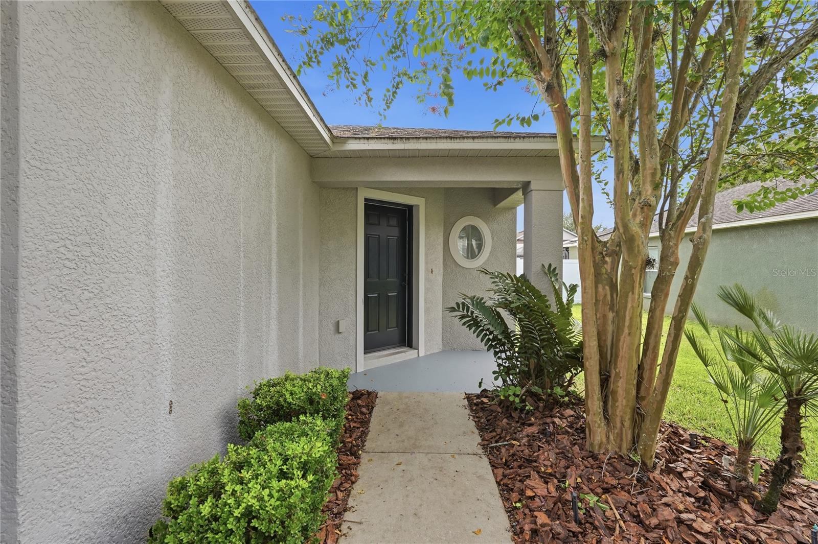 TB8544796 Property Photo 5