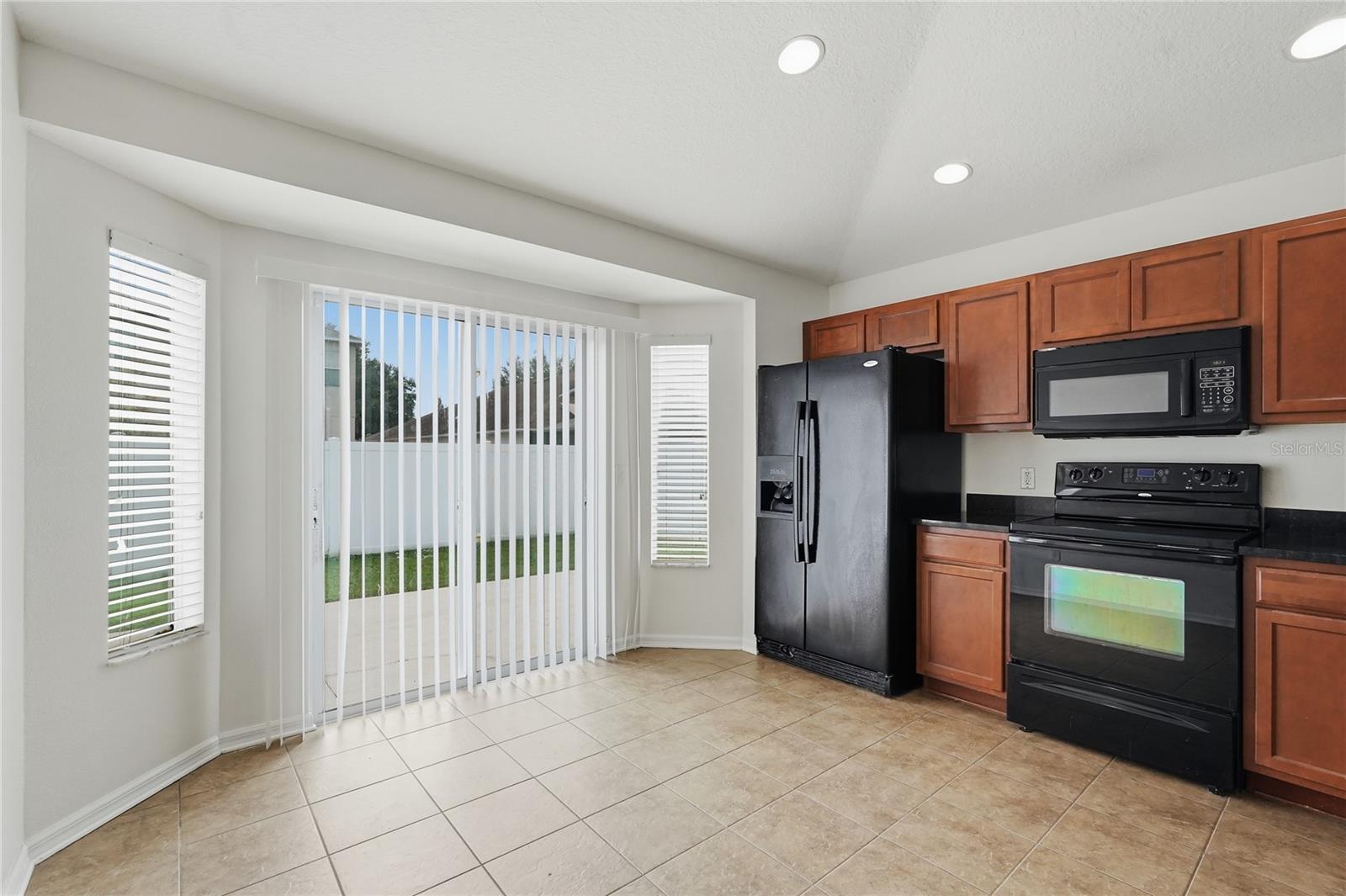 TB8544796 Property Photo 13