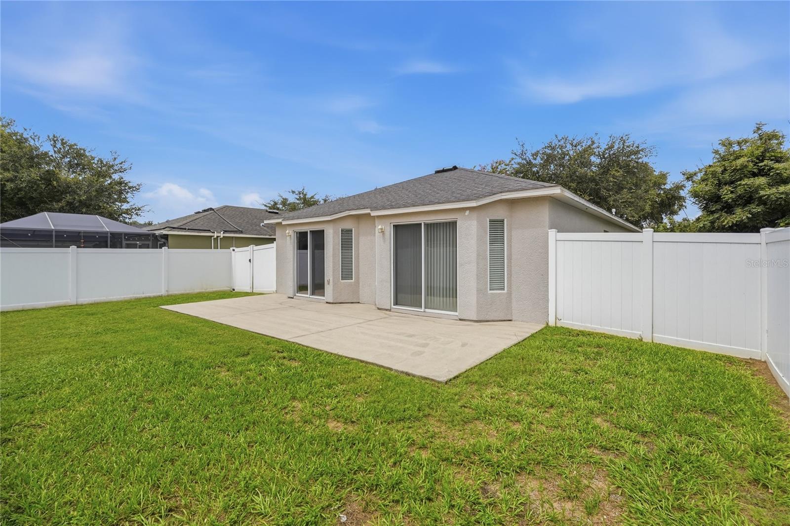 TB8544796 Property Photo 41