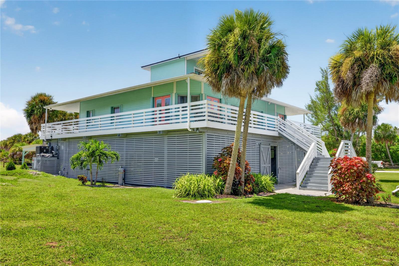 10440 Yacht Basin Dr Property Photo 46