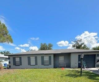 1021 Greenbriar Dr Property Photo 2