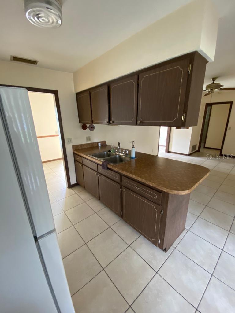 1021 Greenbriar Dr Property Photo 10