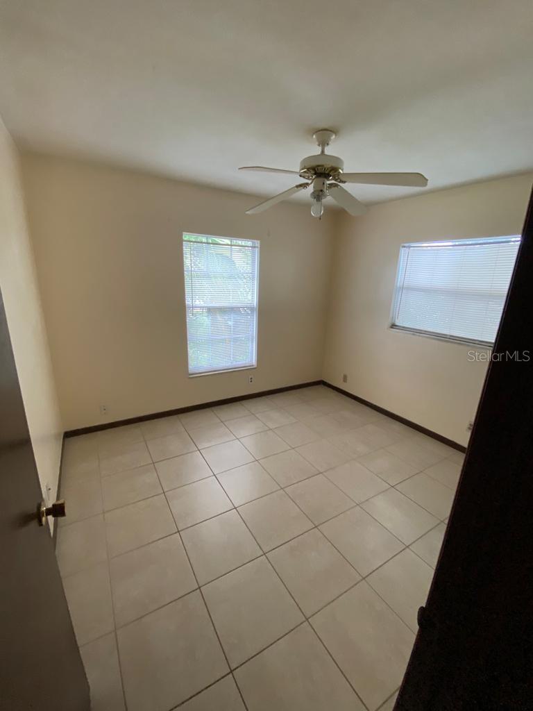 1021 Greenbriar Dr Property Photo 11