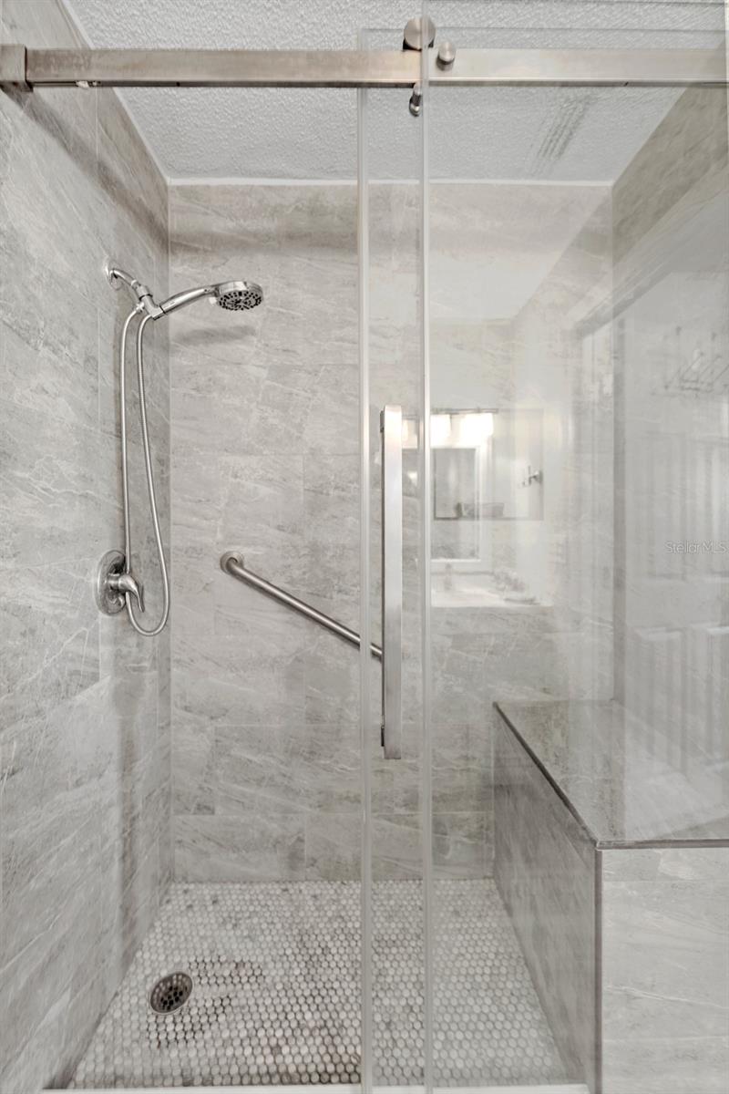 5970 80th St N #309 Property Photo 14