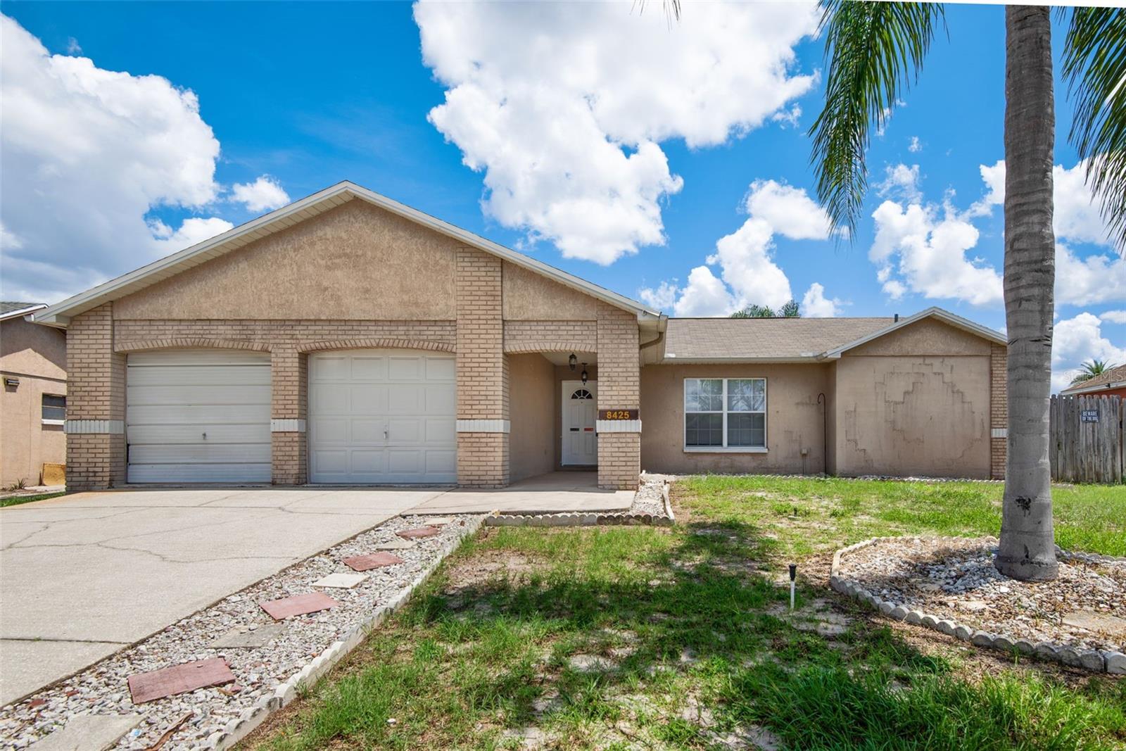 8425 Corney Dr Property Photo