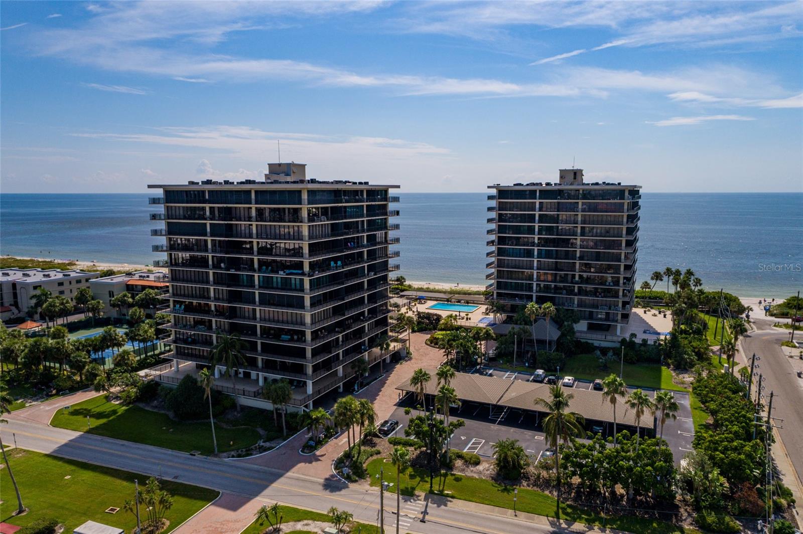 7650 Bayshore Dr #805 Property Photo 1