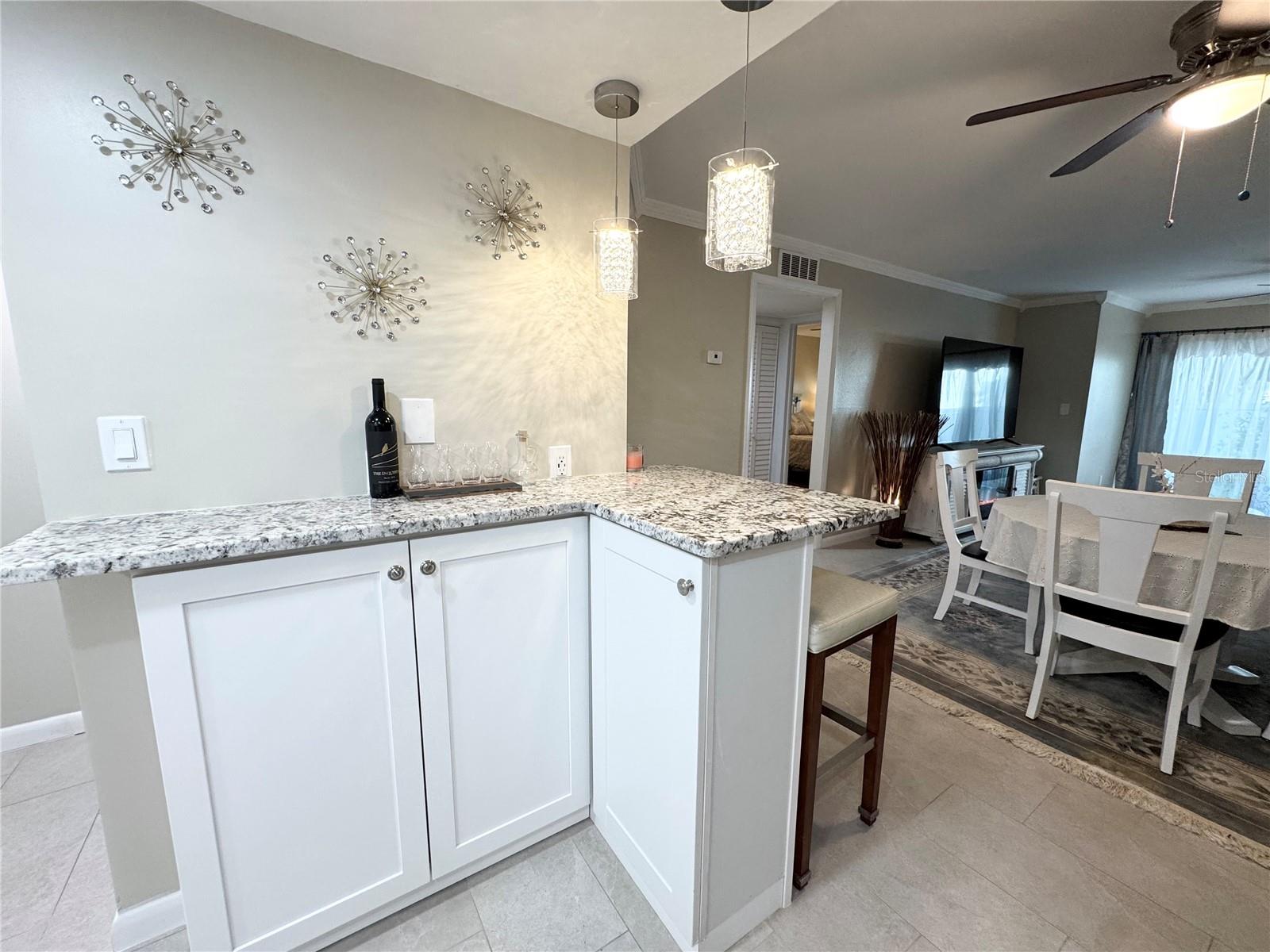 1100 E Bay Dr #3 Property Photo 10