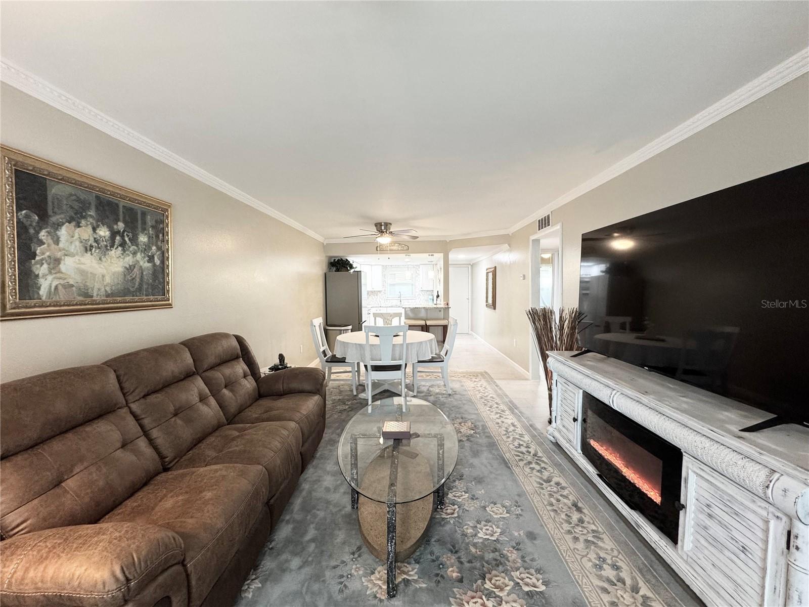 1100 E Bay Dr #3 Property Photo 13