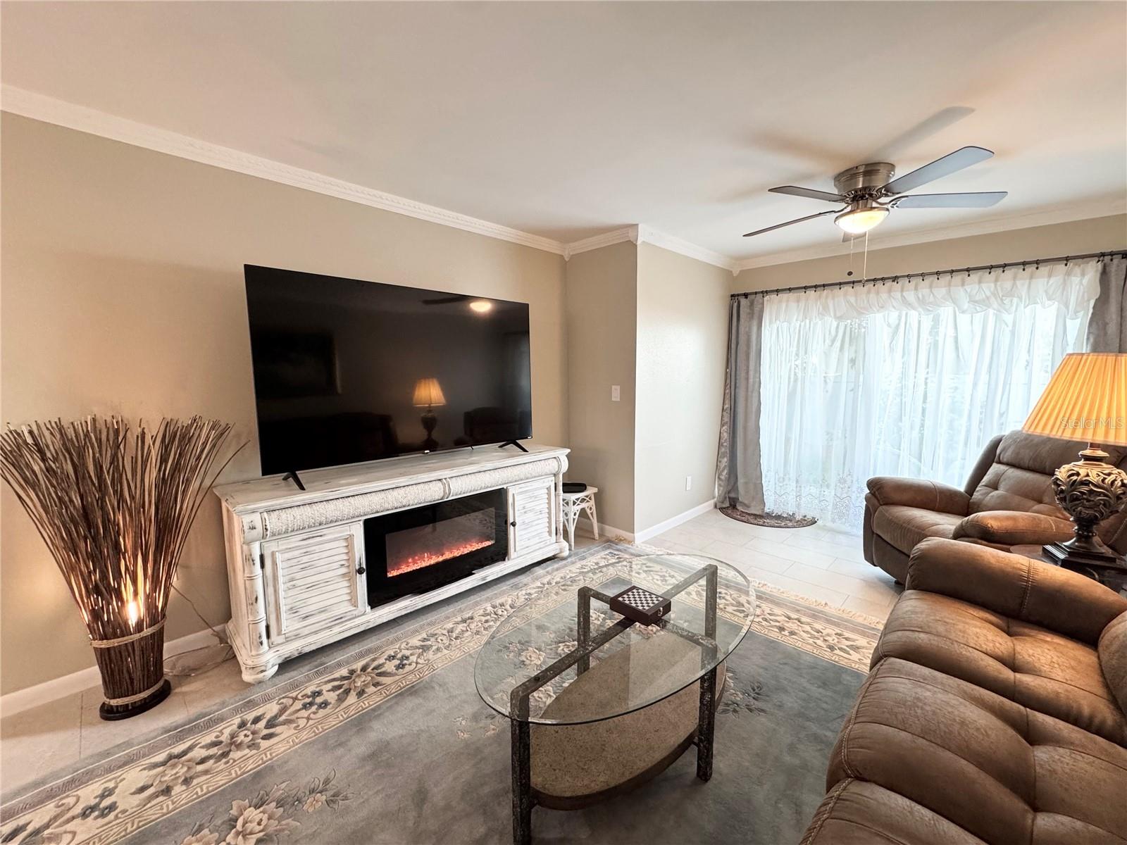 1100 E Bay Dr #3 Property Photo 14