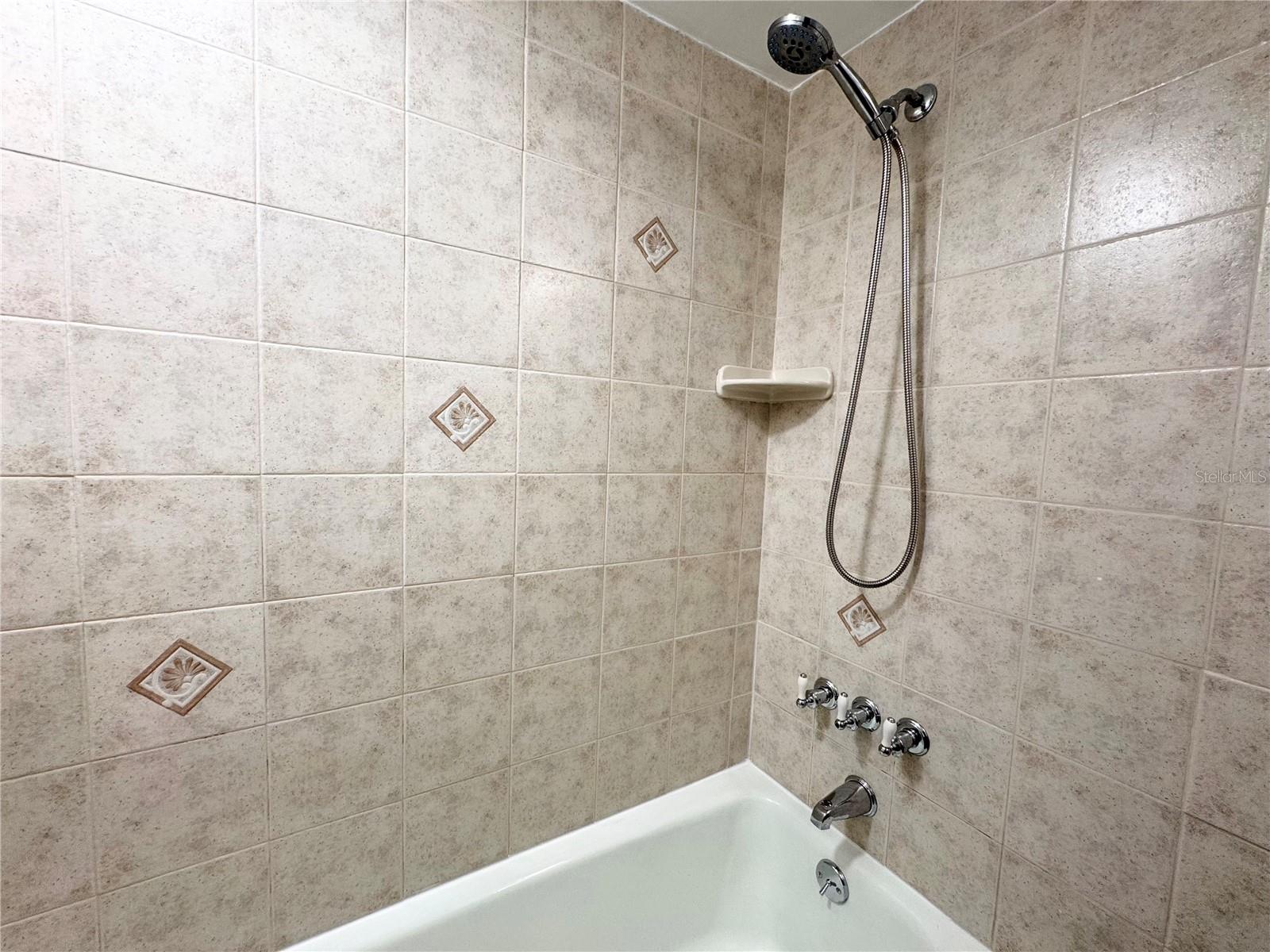 1100 E Bay Dr #3 Property Photo 21