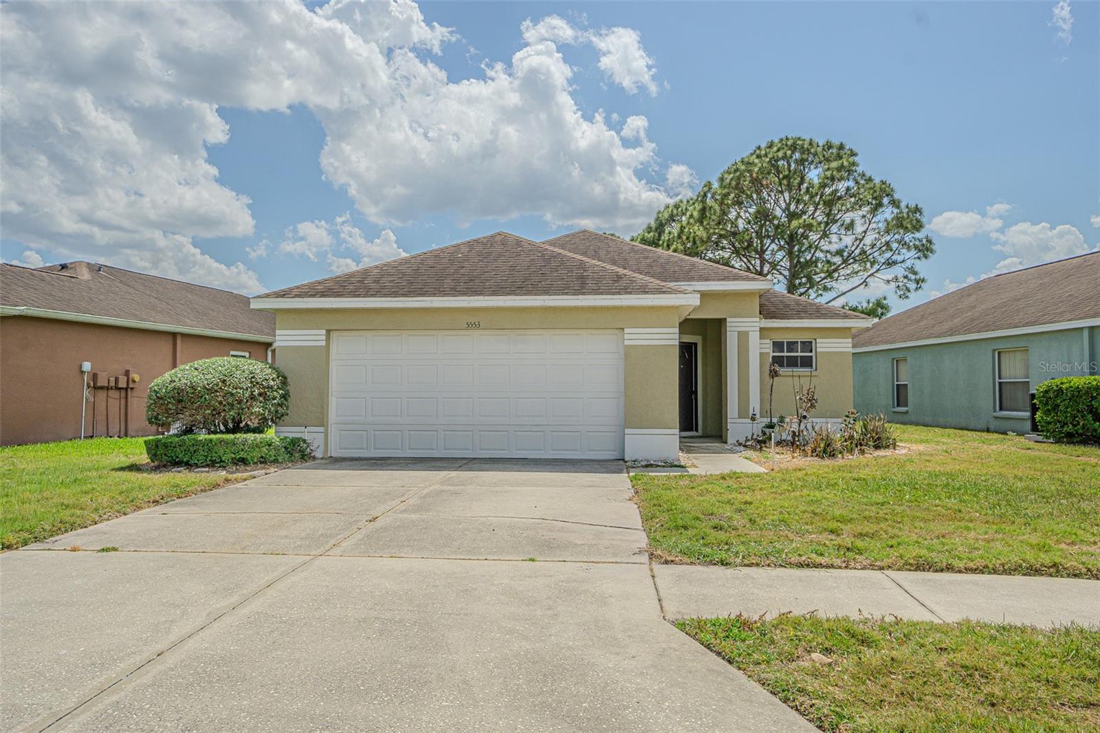 5553 Gallant Fox Ct Property Photo 2